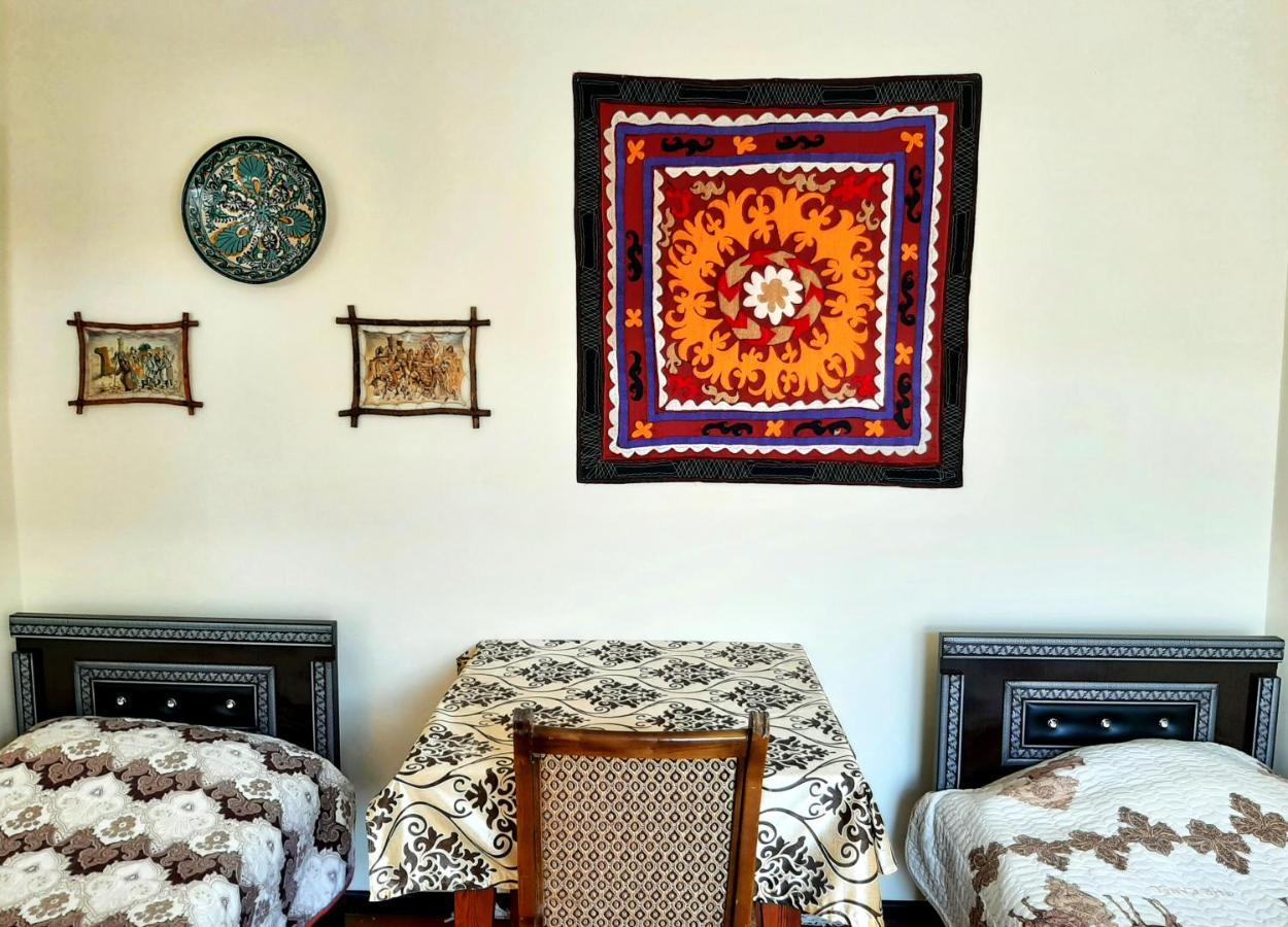 Art Guest House Usto بخارى المظهر الخارجي الصورة